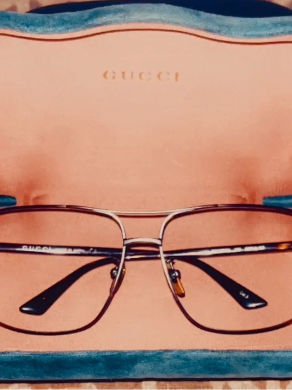 💼Gucci Blue and Gold Metal Frame Glasses🕶️